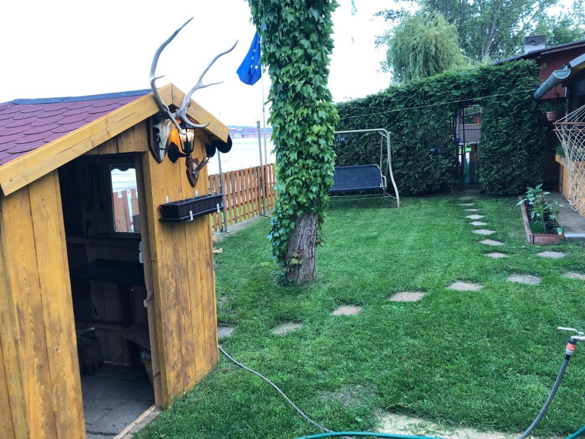 Hero 4 Sterne Ferienhaus Baja Eksteriør bilde